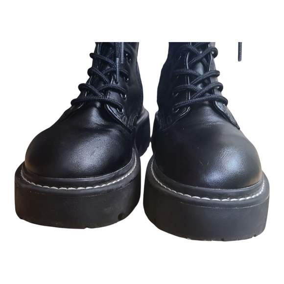 Wild Fable Black Moto Chunky Boots - Picture 3 of 8